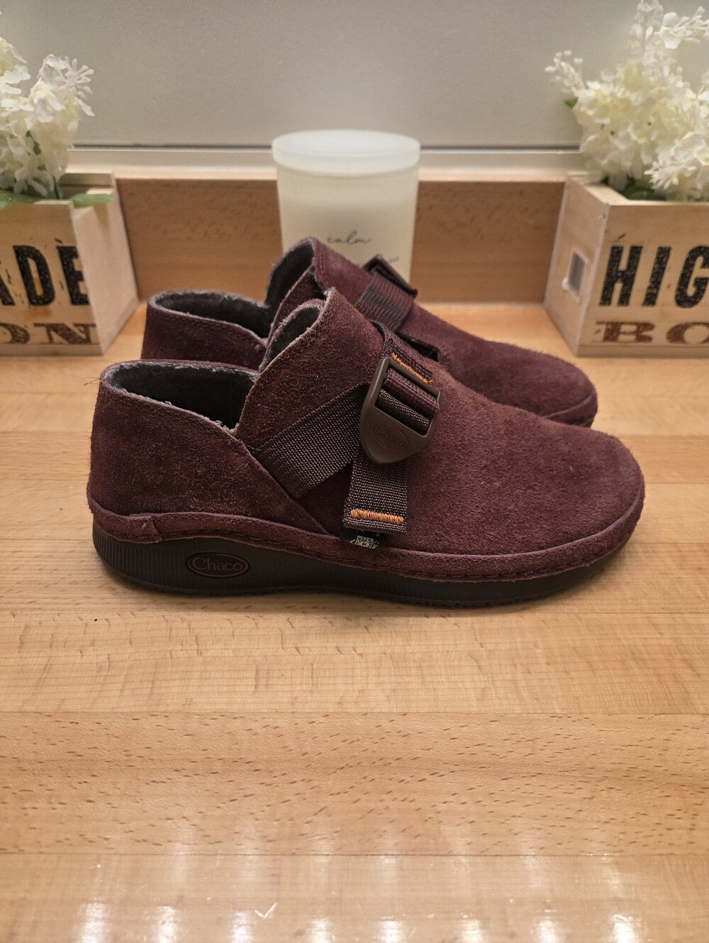 Chaco Paonia Clogs Plum Textured Suede Womens Shoes Size 7